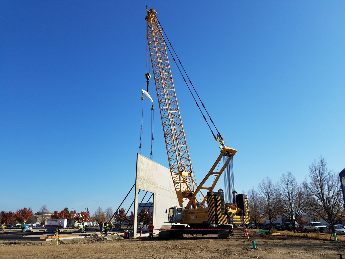 Liebherr 300 Ton Crane Load Chart